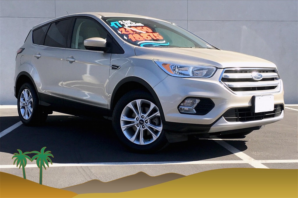 Certified Pre-Owned 2017 Ford Escape SE FWD 4D Sport Utility